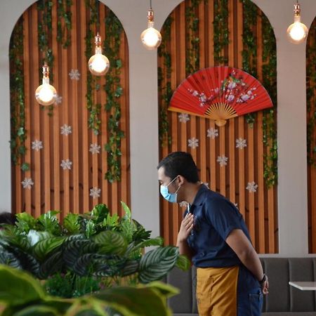 Kala Hotel Semarang Jomblang Esterno foto
