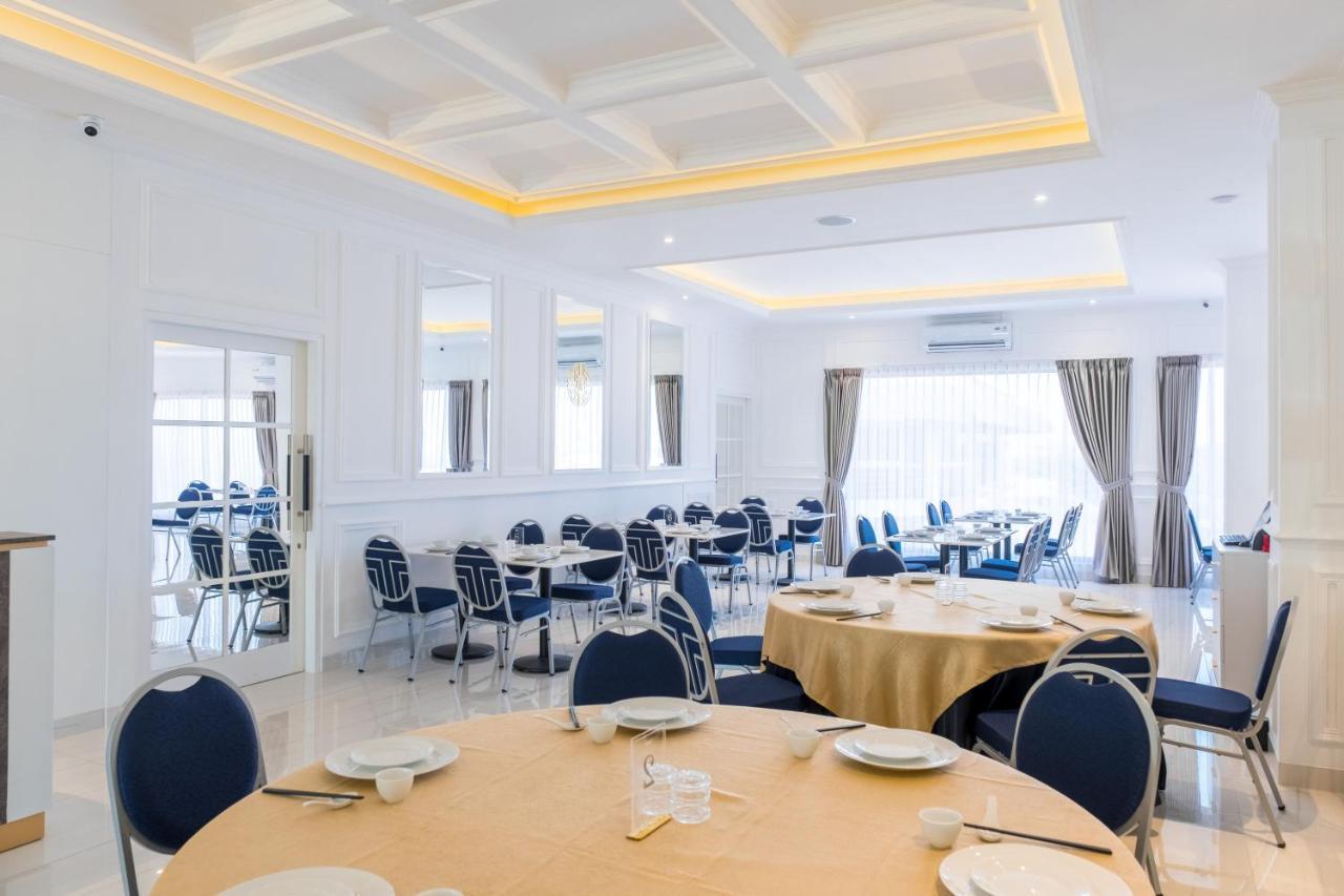 Kala Hotel Semarang Jomblang Esterno foto