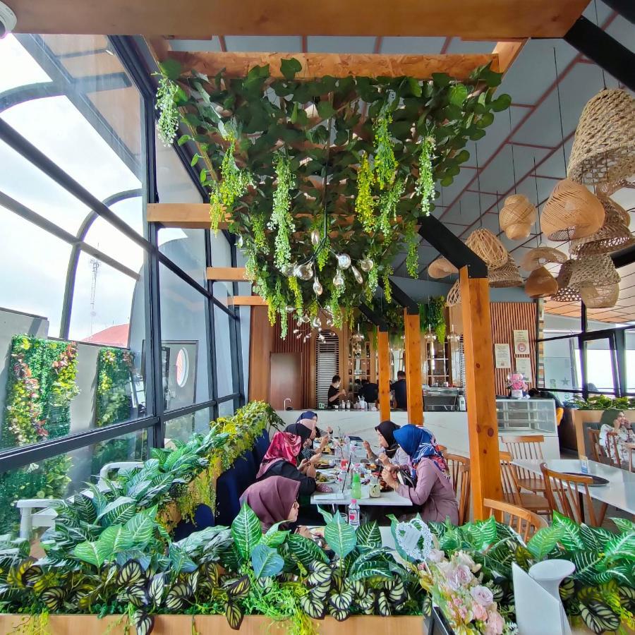 Kala Hotel Semarang Jomblang Esterno foto